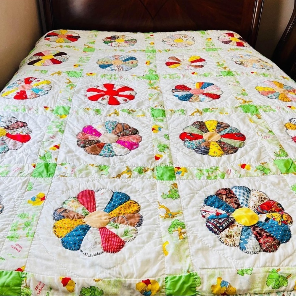 68”x82” Twin Size Homemade Hand Stitched Dresden Plates Quilt for kids room.